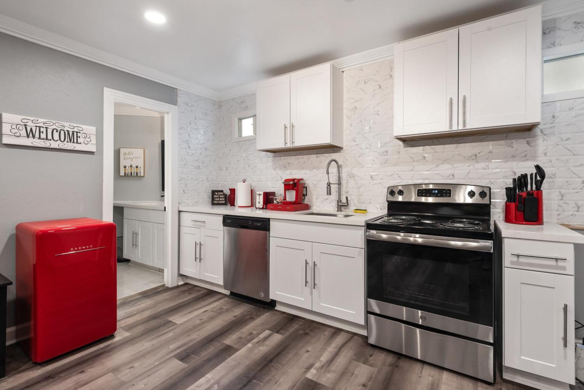 Апартаменты Urban Retreat 1Br With Free Park Хьюстон Экстерьер фото